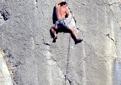 1st ascent . Stolen Blue- Mark.E7 6c. Pleasure domes