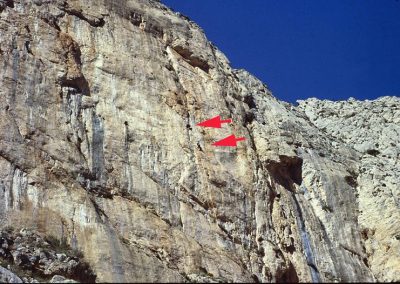 1st ascent of Cracks in the sky . E5 6a+. Echo Placa
